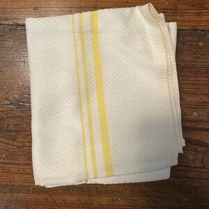 Williams Sonoma White Towels with Yellow Stripes